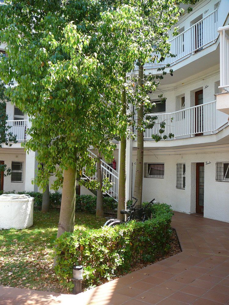 Apartamentos Sunway Atlanta Sitges Bagian luar foto